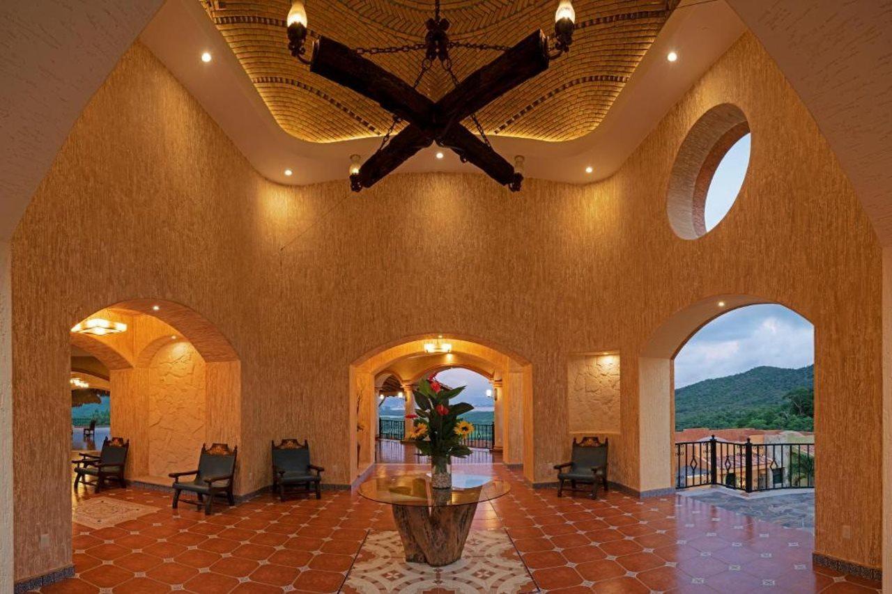 El Corazon Golf & Spa Resort Manzanillo Εξωτερικό φωτογραφία